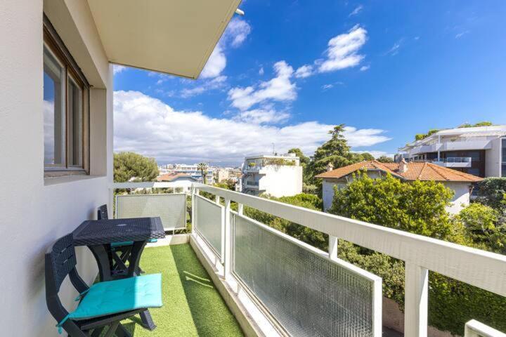 Studio Cap Antibes Juan-les-Pins Bagian luar foto